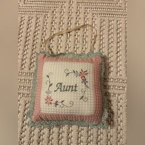 Embroidered Retro/Vintage Inspired Cottagecore Floral “Aunt” Wall/Door Hanger